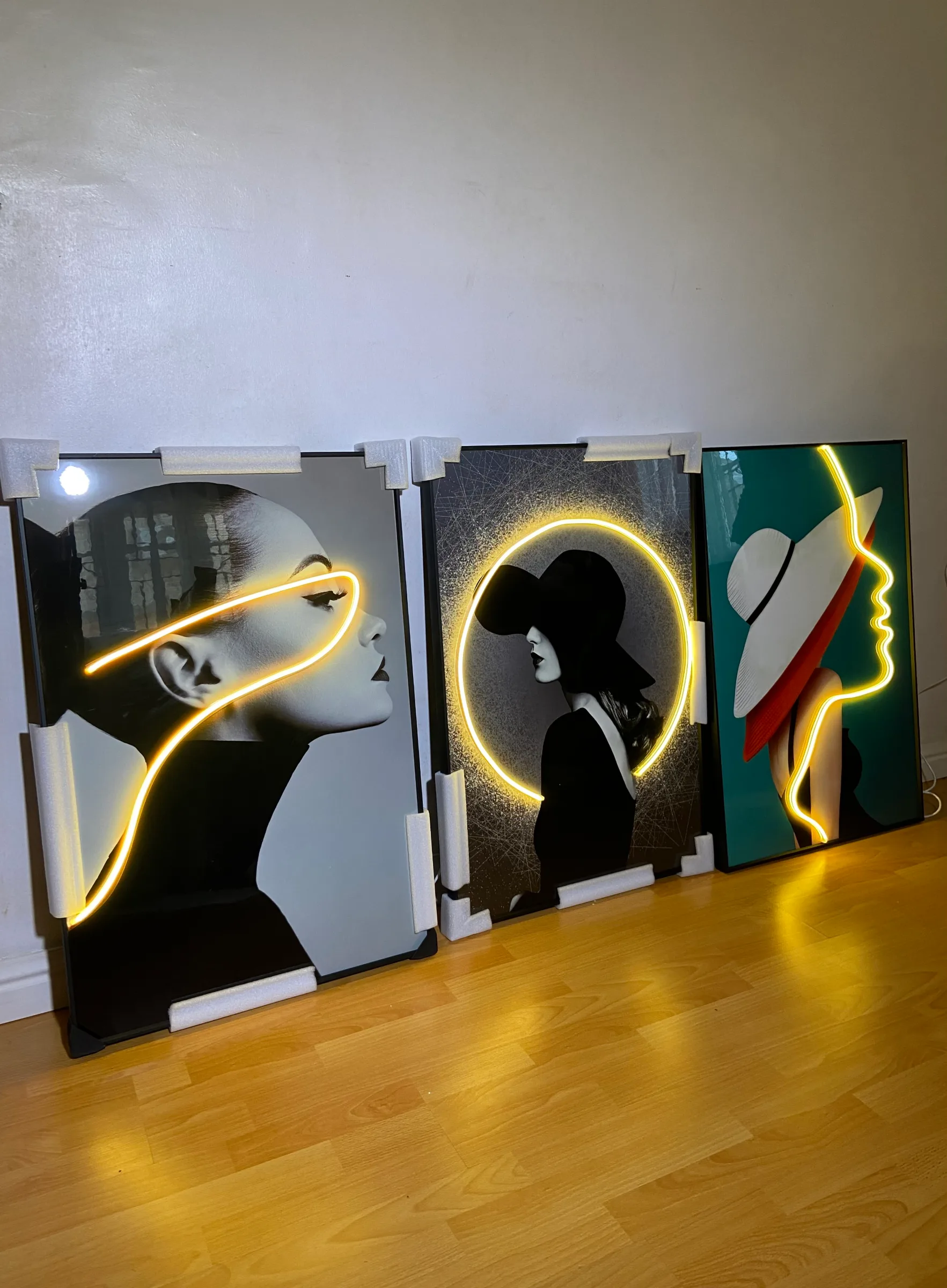 Illuminated Art Frame alternate view 4